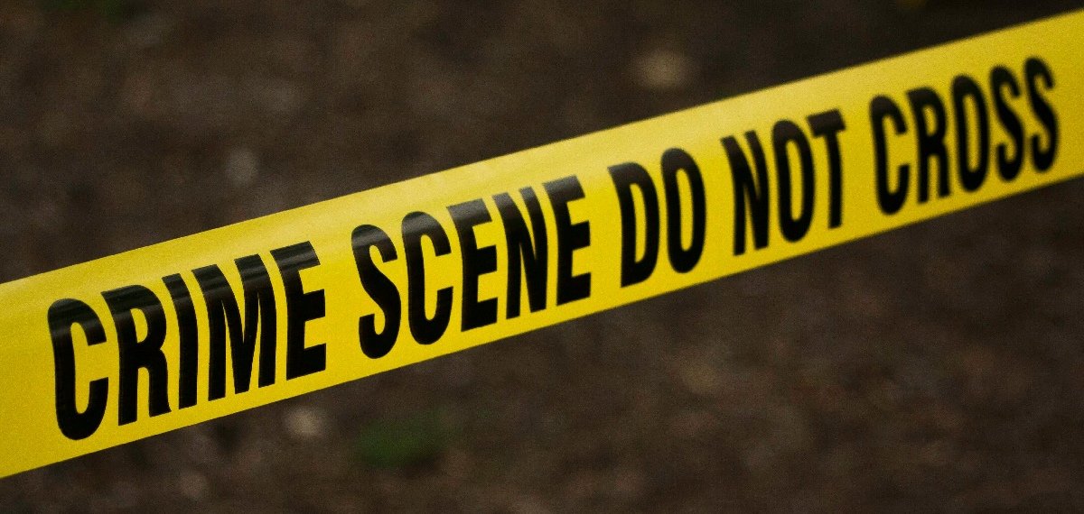 കുമ്പളങ്ങിയില്‍ കടയ്ക്കുള്ളില്‍ തമിഴ്‌നാട് സ്വദേശി വെട്ടേറ്റ് മരിച്ച നിലയില്‍